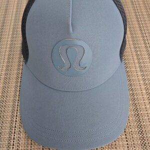 Lululemon hat